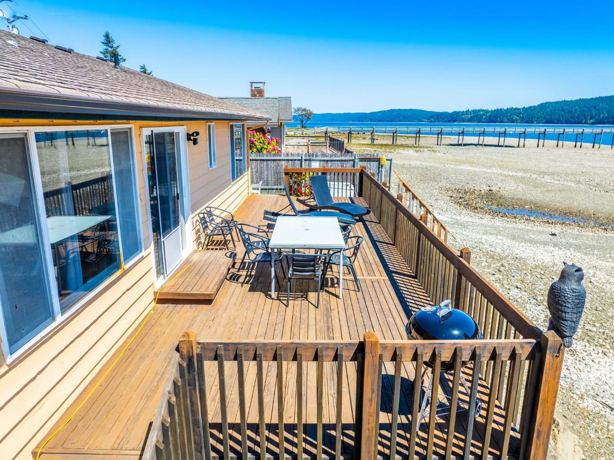 Waterfront Retreat, Relaxation, Fun In Hood Canal Hoodsport المظهر الخارجي الصورة